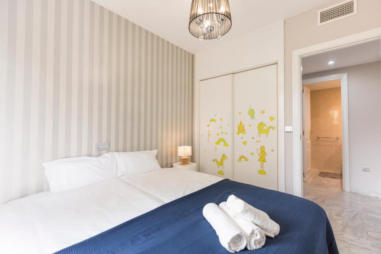 4 Bedroom Apartment In Puerto Banus 150 Meters From The Beach Marbella Dış mekan fotoğraf